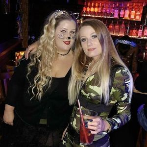 Meet your Posher, Madeline